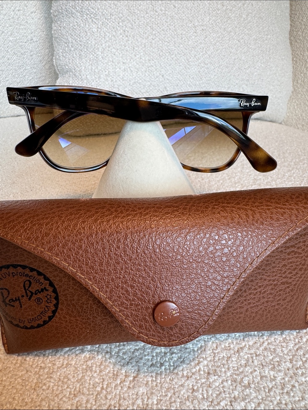 Ray-Ban Tortoiseshell Frame Sunglasses with Brown Lenses - Picture 5 of 7